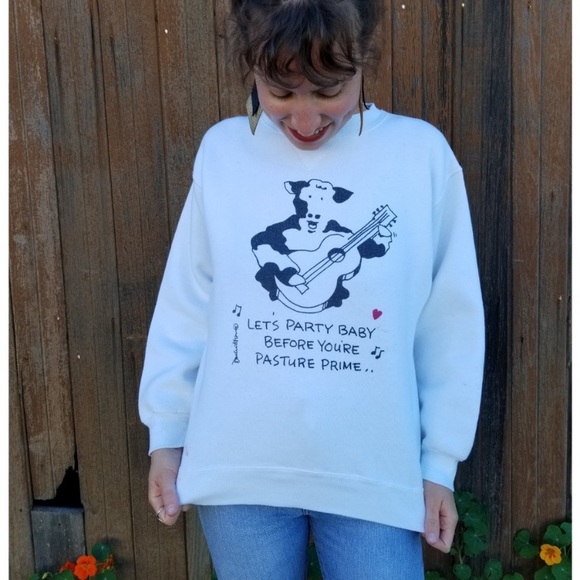 Welcome to my closet! - Picture 2 of 4